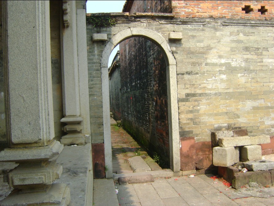 左边门艮兼寅方，坐坤正针.jpg