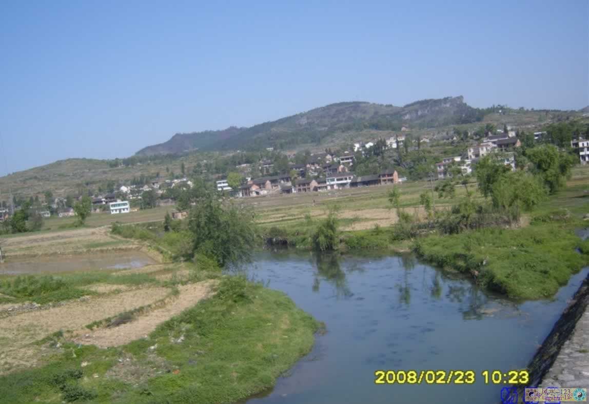 穴后河.jpg