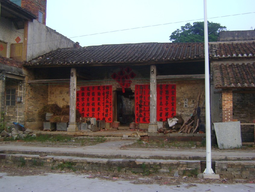 在乙正针祠堂右侧旁的乙兼卯祠堂正照，亦是右水倒左。.jpg