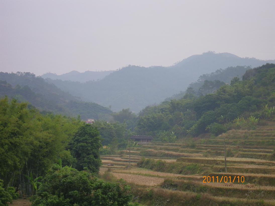1.远看龙帐腰落一.JPG