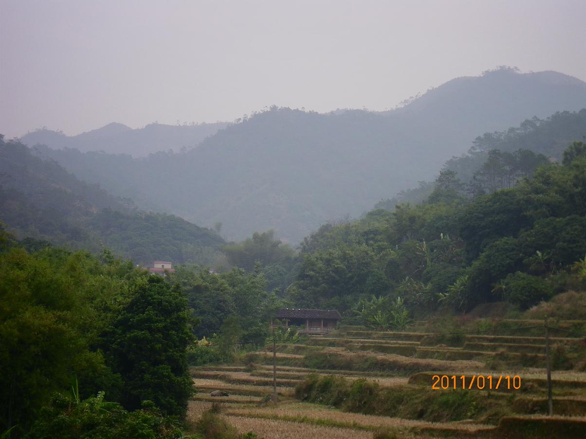 2.远看龙帐腰落二.JPG