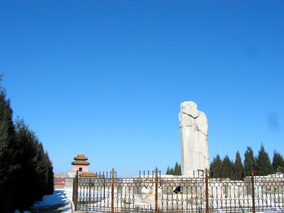 孝庄皇太后墓远景.jpg