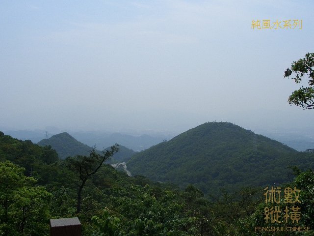 行龍如三台