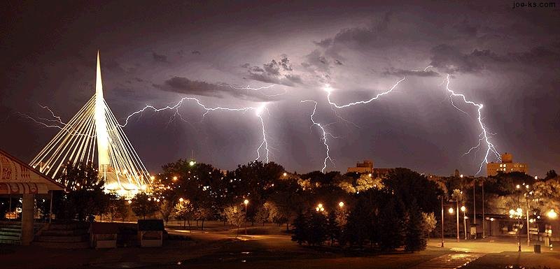 ManitobaThunderstorm.jpg