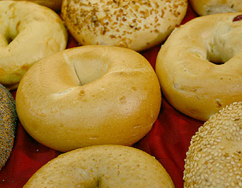 bagel_ast.jpg