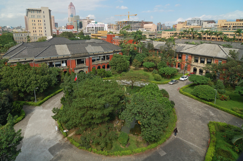 台大法學院既社會科學院鳥瞰.jpg