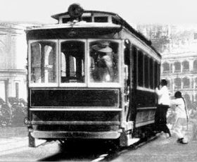 19)早期電車.jpg
