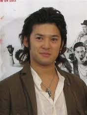 高岡蒼佑