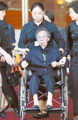 王郭月蘭.jpg