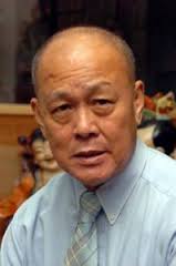 李.jpg