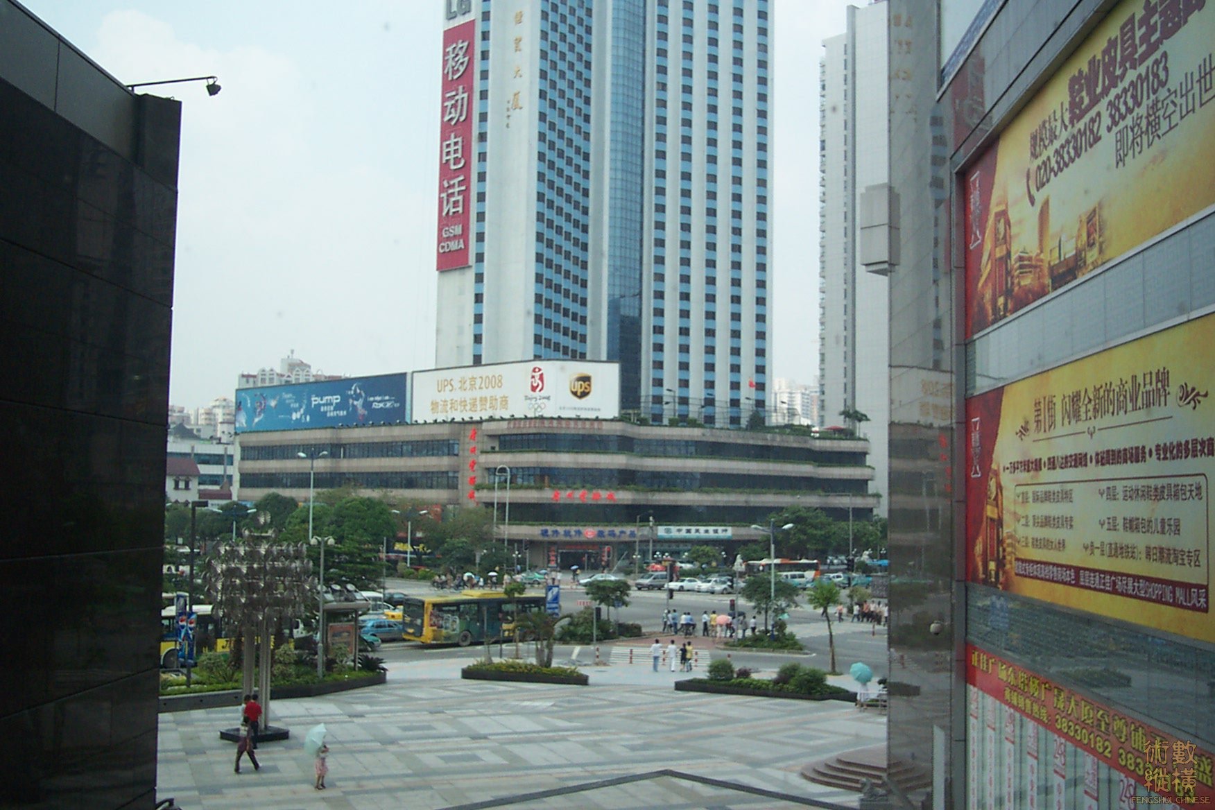 东北门向外看2.JPG