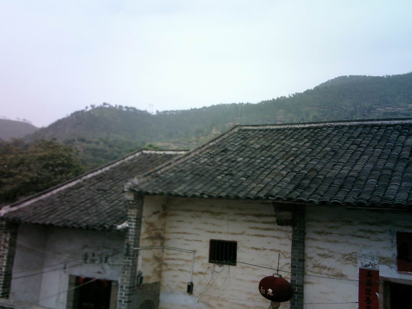 背后右边.JPG