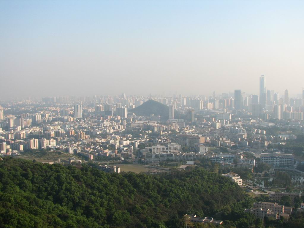 陶铸前案远看.JPG
