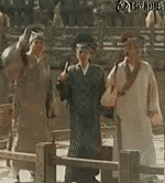 崩盘.gif