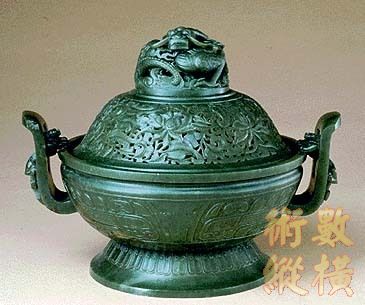 碧玉獸面紋香薰