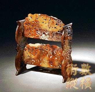 玉座屏